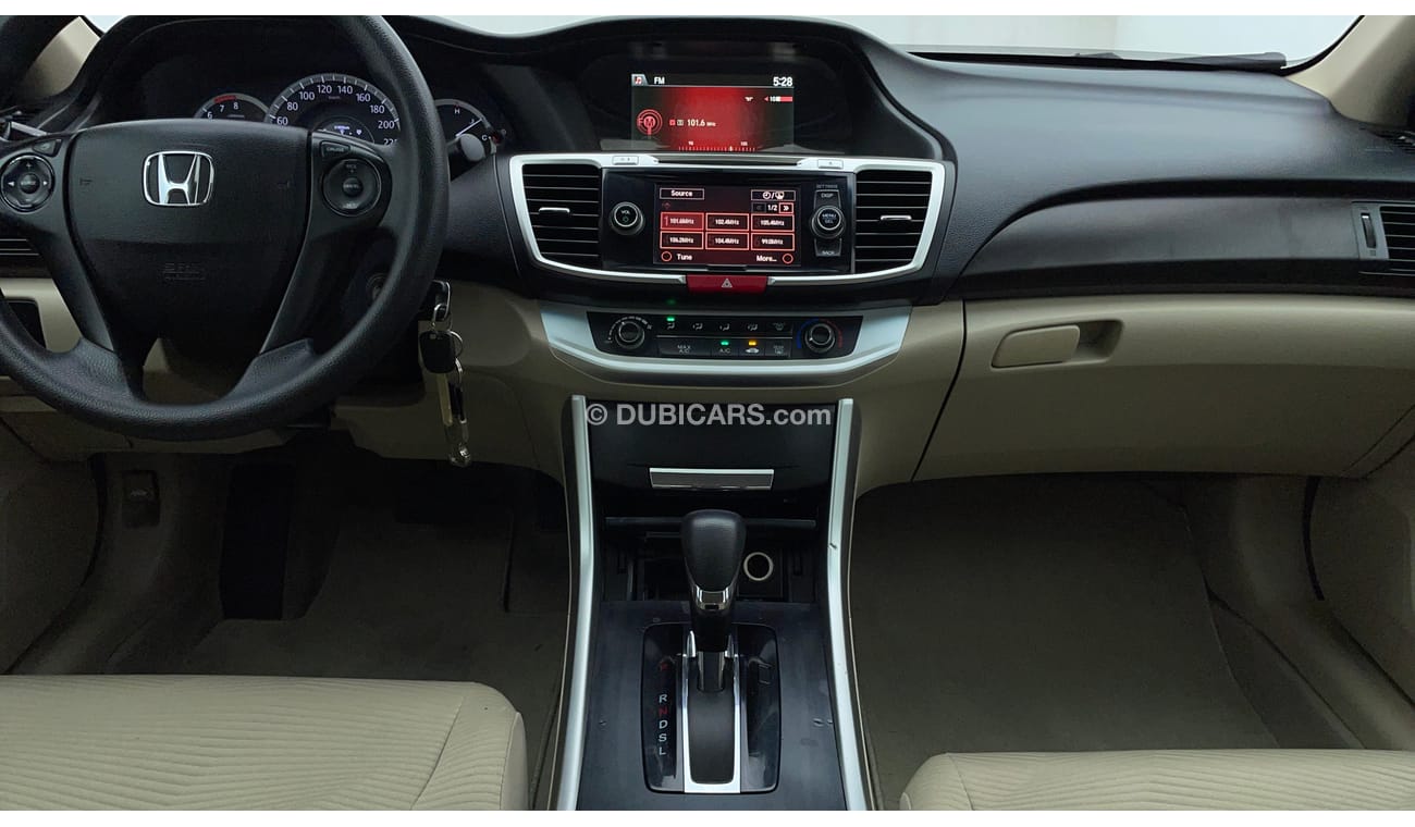 هوندا أكورد LX B 2.4 | بدون دفعة مقدمة | اختبار قيادة مجاني للمنزل