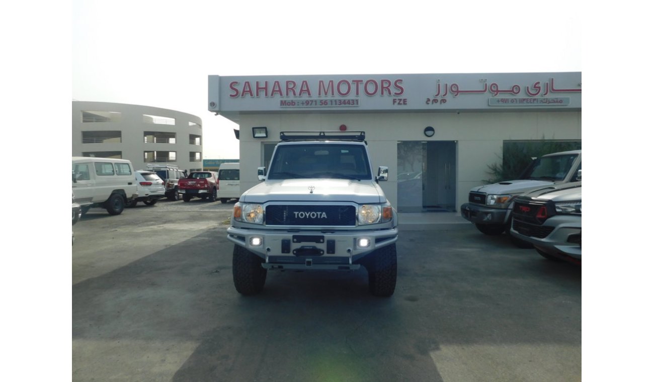 Toyota Land Cruiser 2018 SAHARA EDITION
