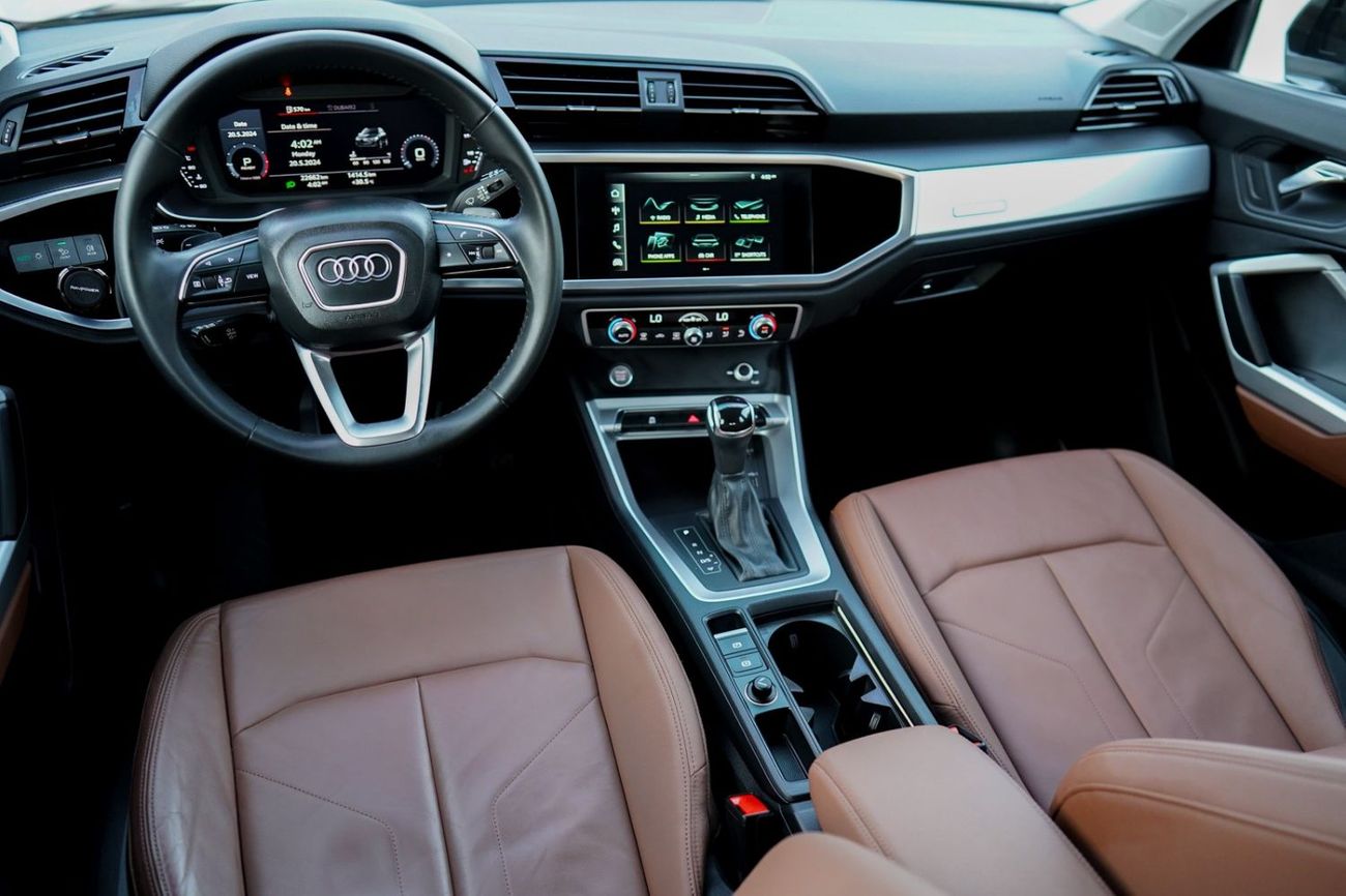 Audi Q3 35 TFSI ADVANCED Audi Q3 35 TFSI 2020 GCC for 1,406.00 AED monthly