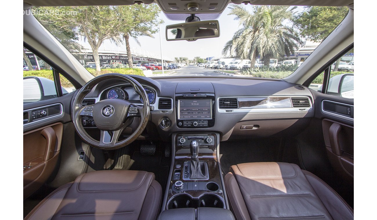 Volkswagen Touareg VOLKSWAGEN TOUAREG V6 -2013 - GCC - ZERO DOWN PAYMENT - 1110 AED/MONTHLY - 1 YEAR WARRANTY