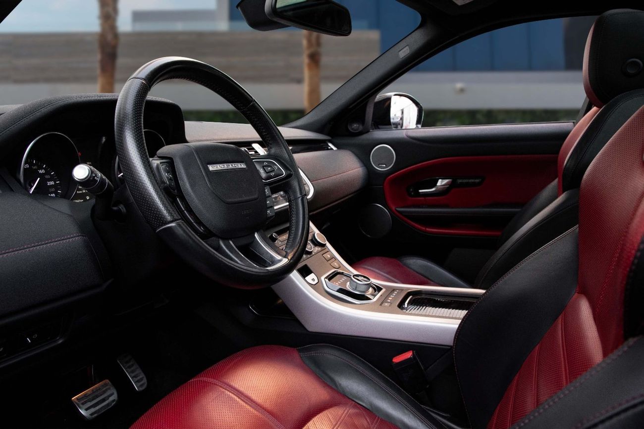 لاند روفر رانج روفر إيفوك R-Dynamic | 2,456 P.M (3 Years)⁣ | 0% Downpayment | Low KMS! Stunning!