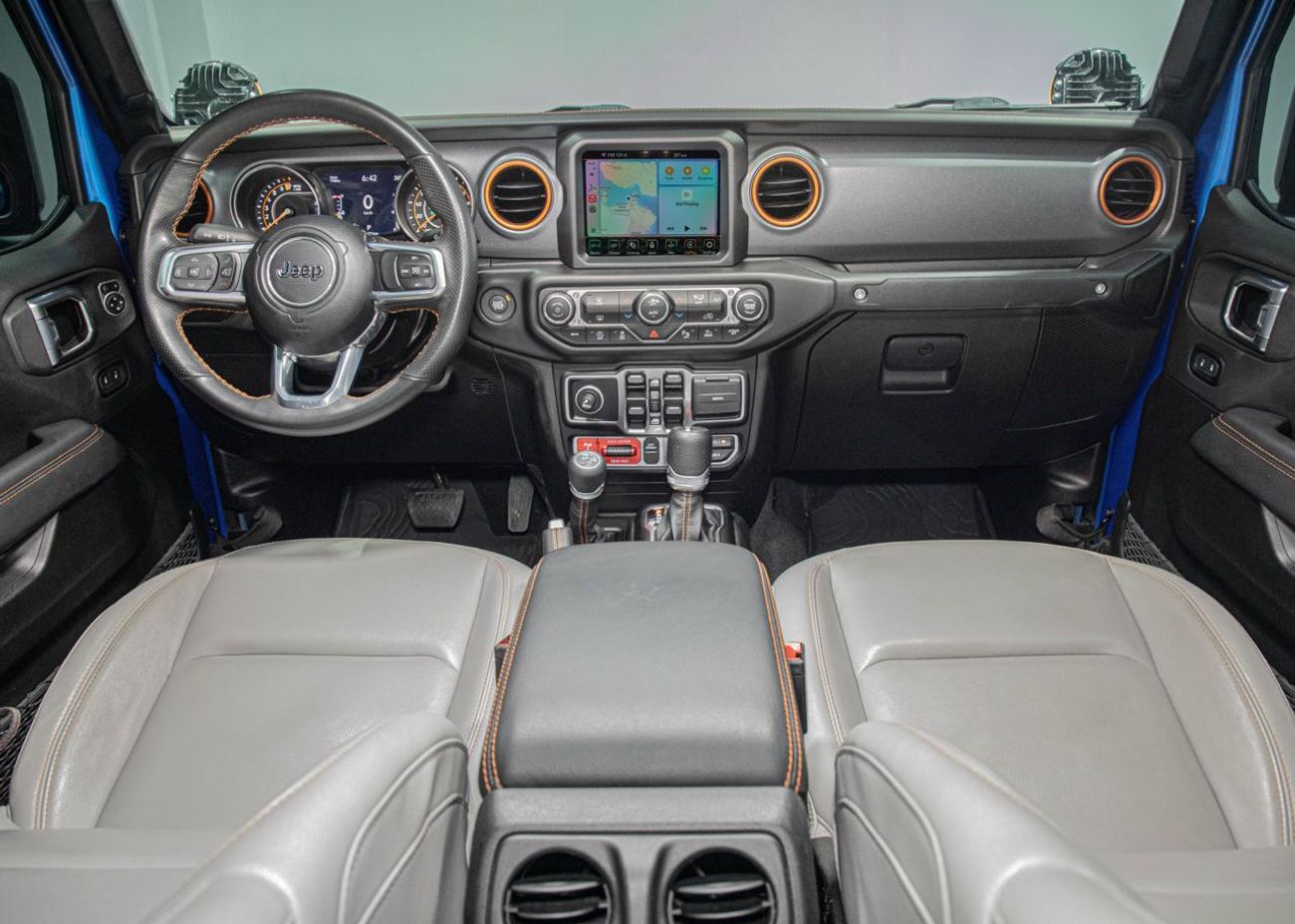 جيب جلادياتور Sand Runner 3.6L