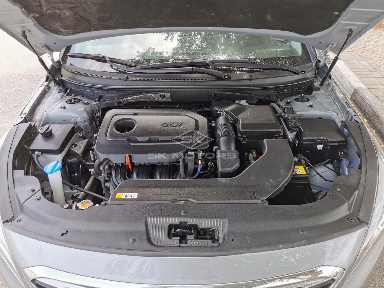 Hyundai Sonata 2.4L, 16" Rims, DRL LED Headlights, Drive Mode, Bluetooth, Fabric Seats, Dual Airbags (LOT # 831)