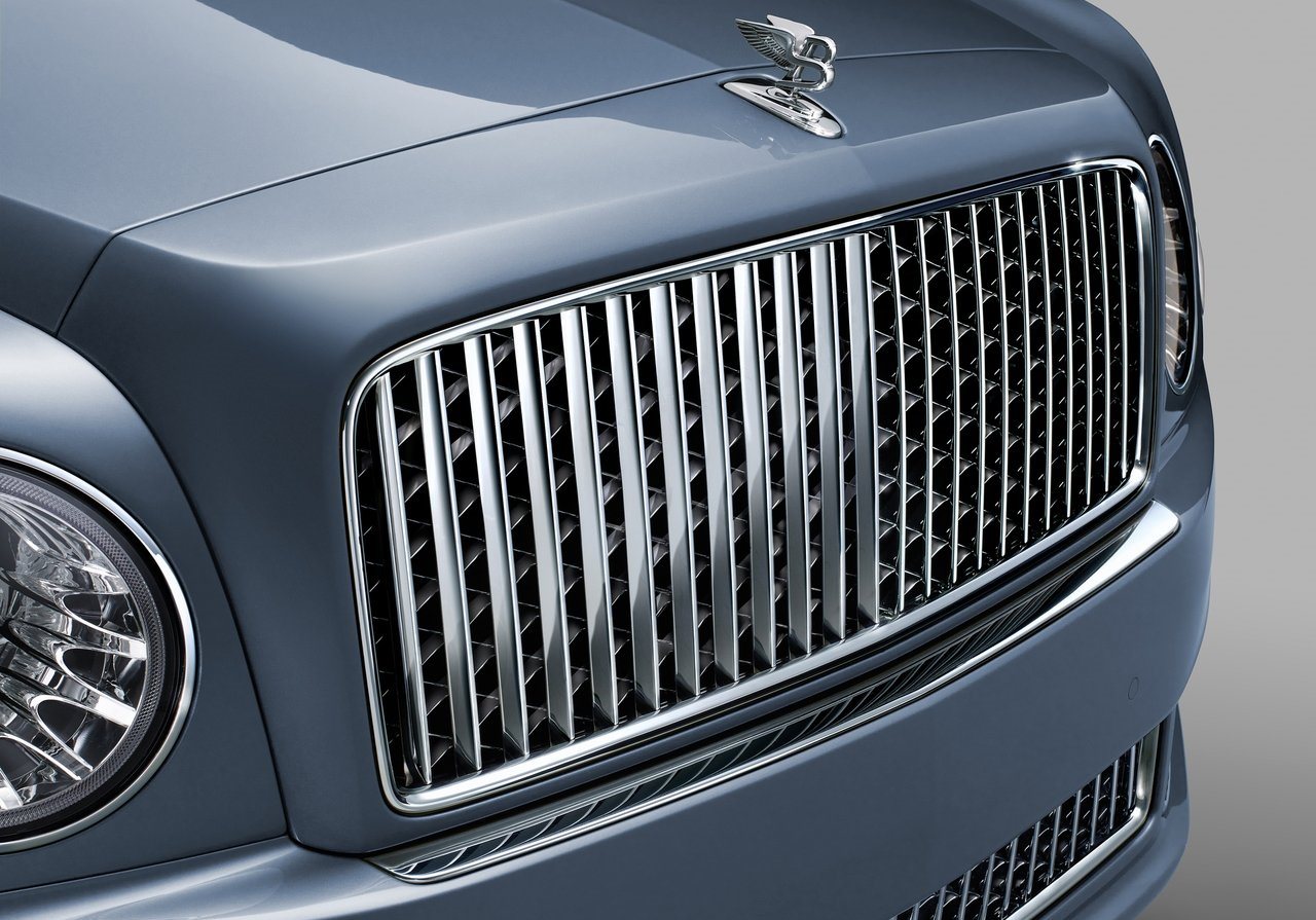 بنتلي مولسان exterior - Front Grille