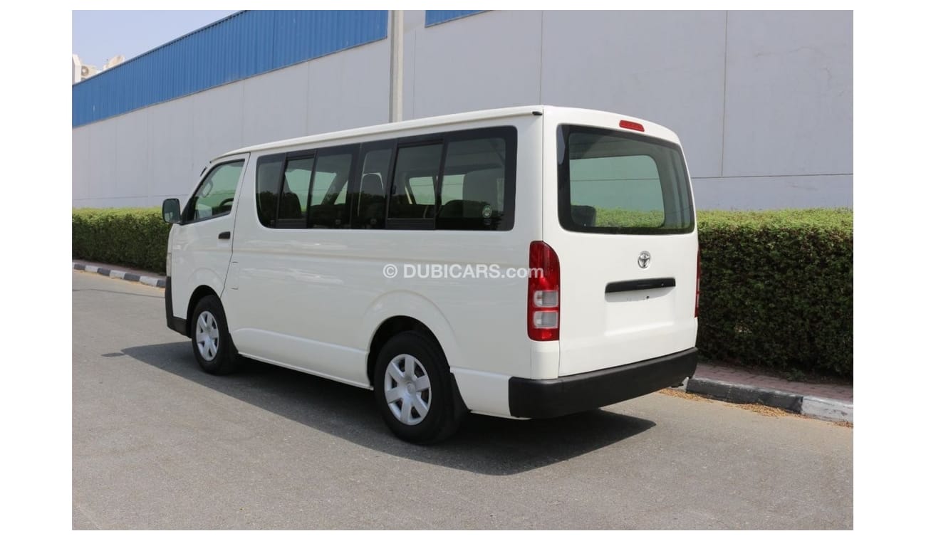 Toyota Hiace GL - Standard Roof TOYOTA HIAC 2013 PETROL 14 PASSENGER