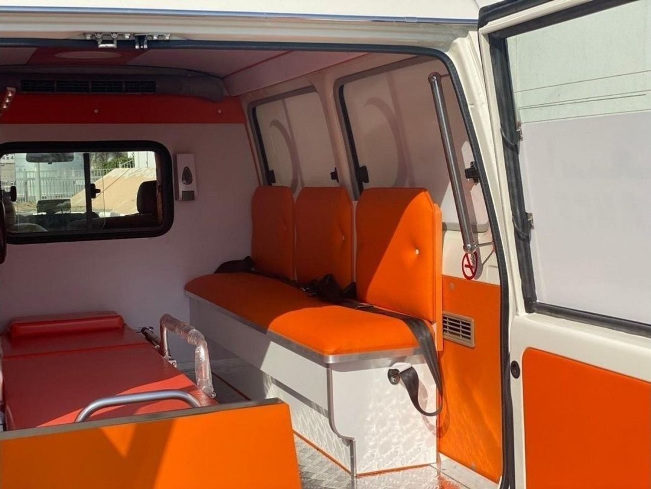 Toyota Land Cruiser 70 Ambulance