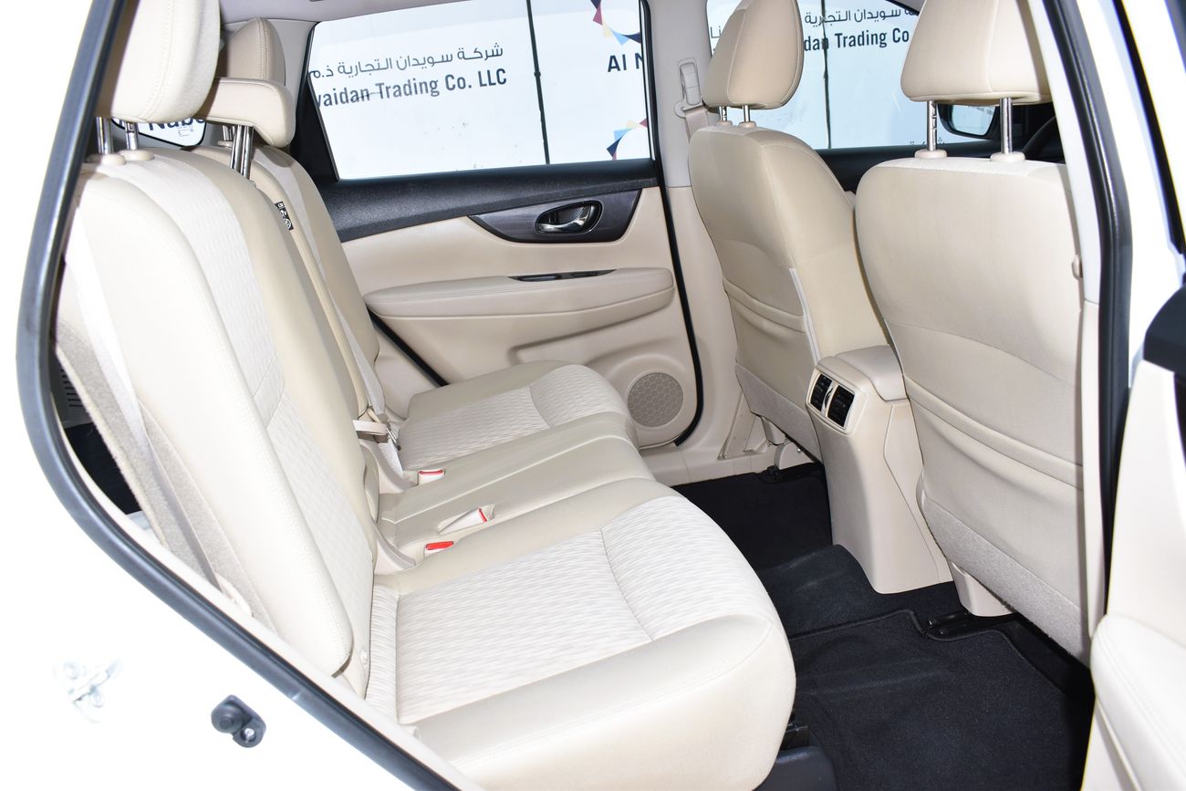 Nissan XTrail AED 1199 PM S 2WD 2.5 AT GCC DEALER WARRANTY