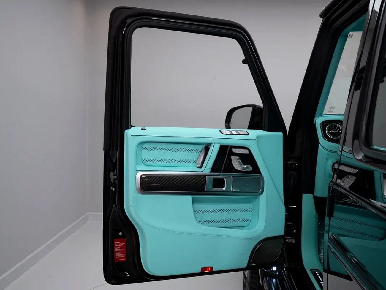 Mercedes Benz G63 AMG BRABUS G800 G63 AMG Brabus Kit | KM | Tiffany Blue Interior