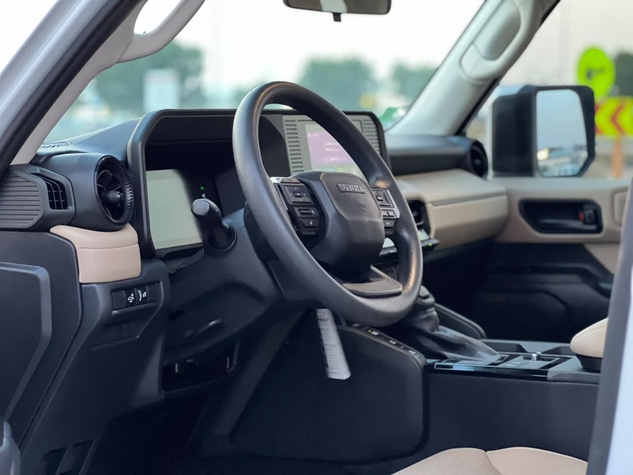 Toyota Land Cruiser 2024 Toyota Land Cruiser Prado TX TURBO Full Option 2.4L V4 - Sunroof - 4x4 - Cool Box - Leather Sea