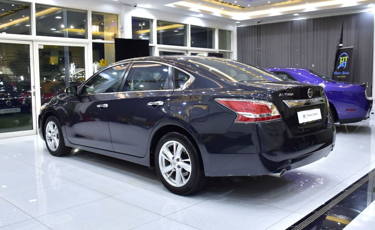 نيسان ألتيما SL EXCELLENT DEAL for our Nissan Altima SL ( 2015 Model ) in Blue Color GCC Specs