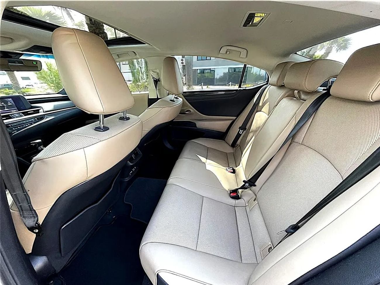 Lexus ES350 1,320 P.M | | ES-350 | 3.5L V6 | | FREE ACCIDENT | ORIGINAL PAINT