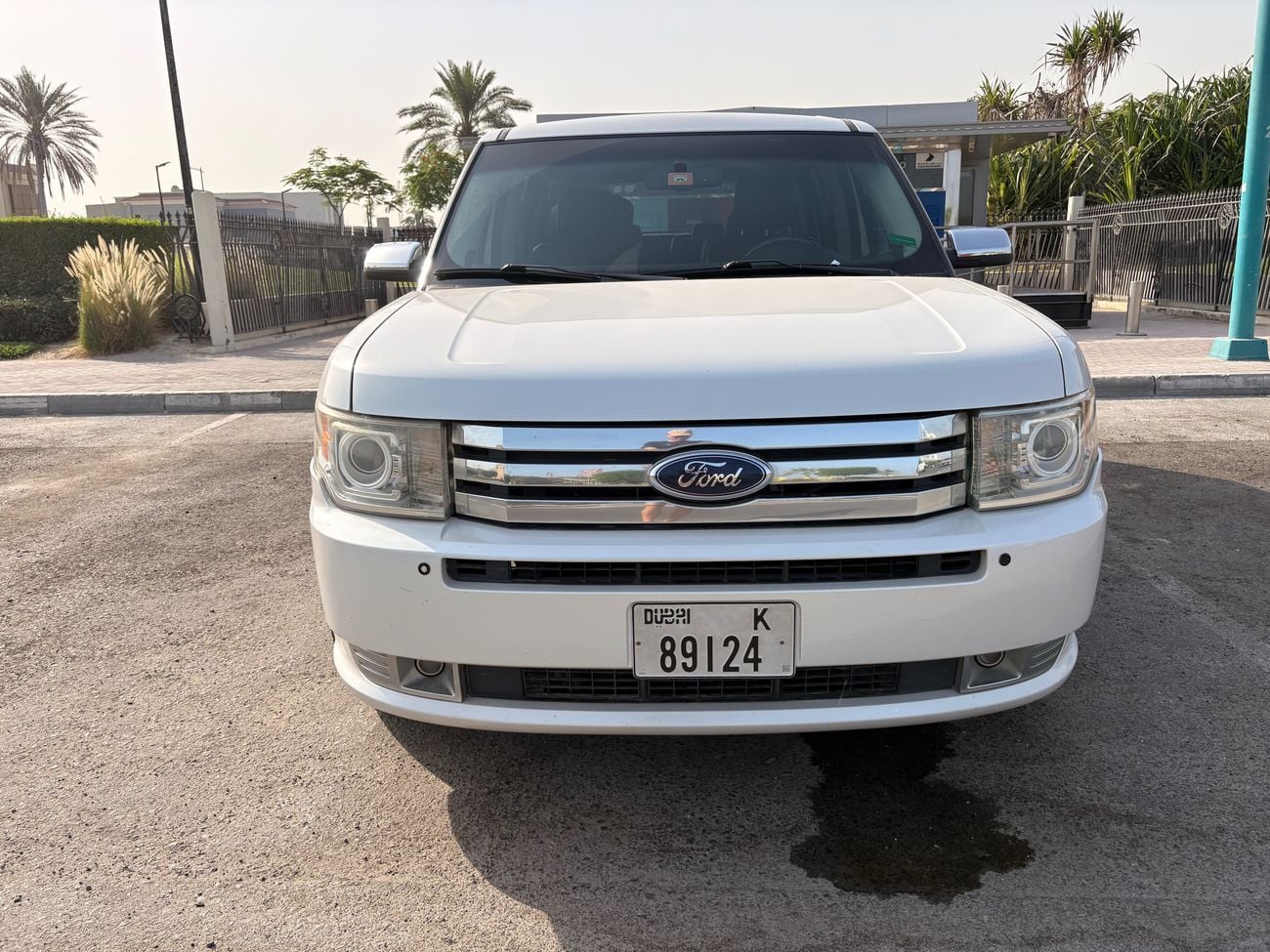 Ford Flex 3.5L - 6 cyl - SUV/Crossover - AWD - 6 seats - 5 door