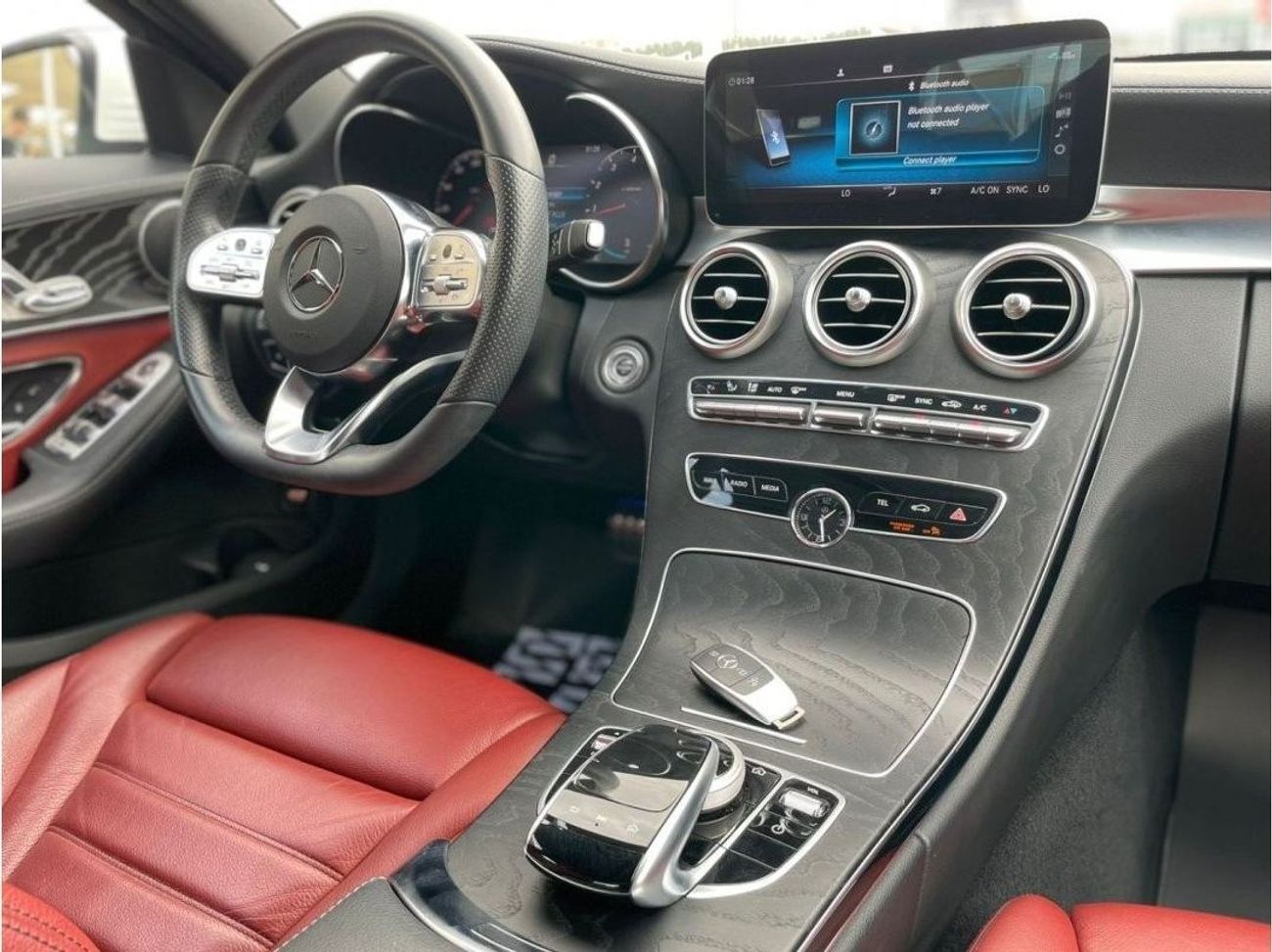 مرسيدس بنز C 200 بريميوم