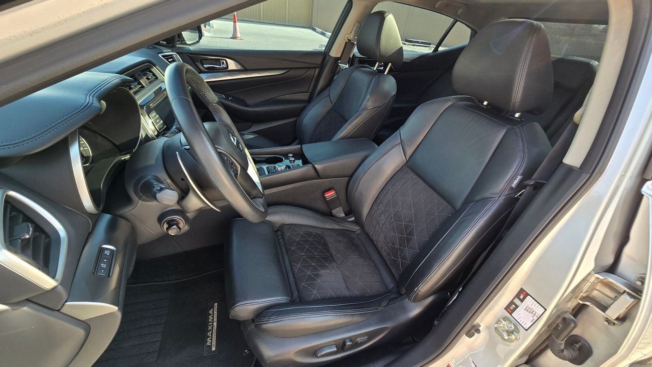Nissan Maxima