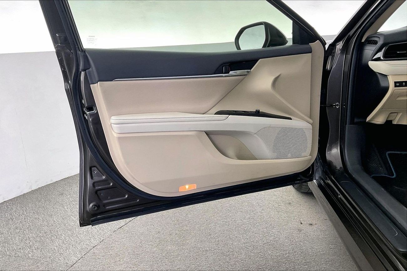 Toyota Camry Limited | Guaranteed Warranty | 0 Down Payment