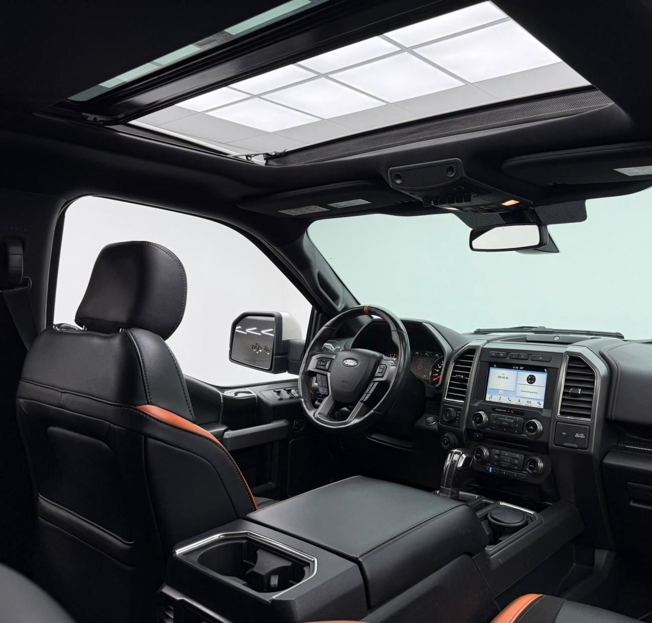 Ford F 150 Raptor 2018 Ford F-150 Raptor, 2027 Ford Warranty, 2026 Ford Service Pack, Full Ford Service History, GCC