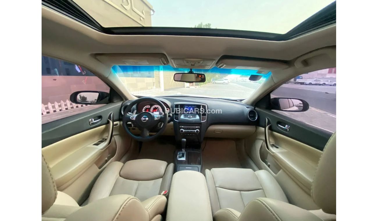 نيسان ماكسيما SR