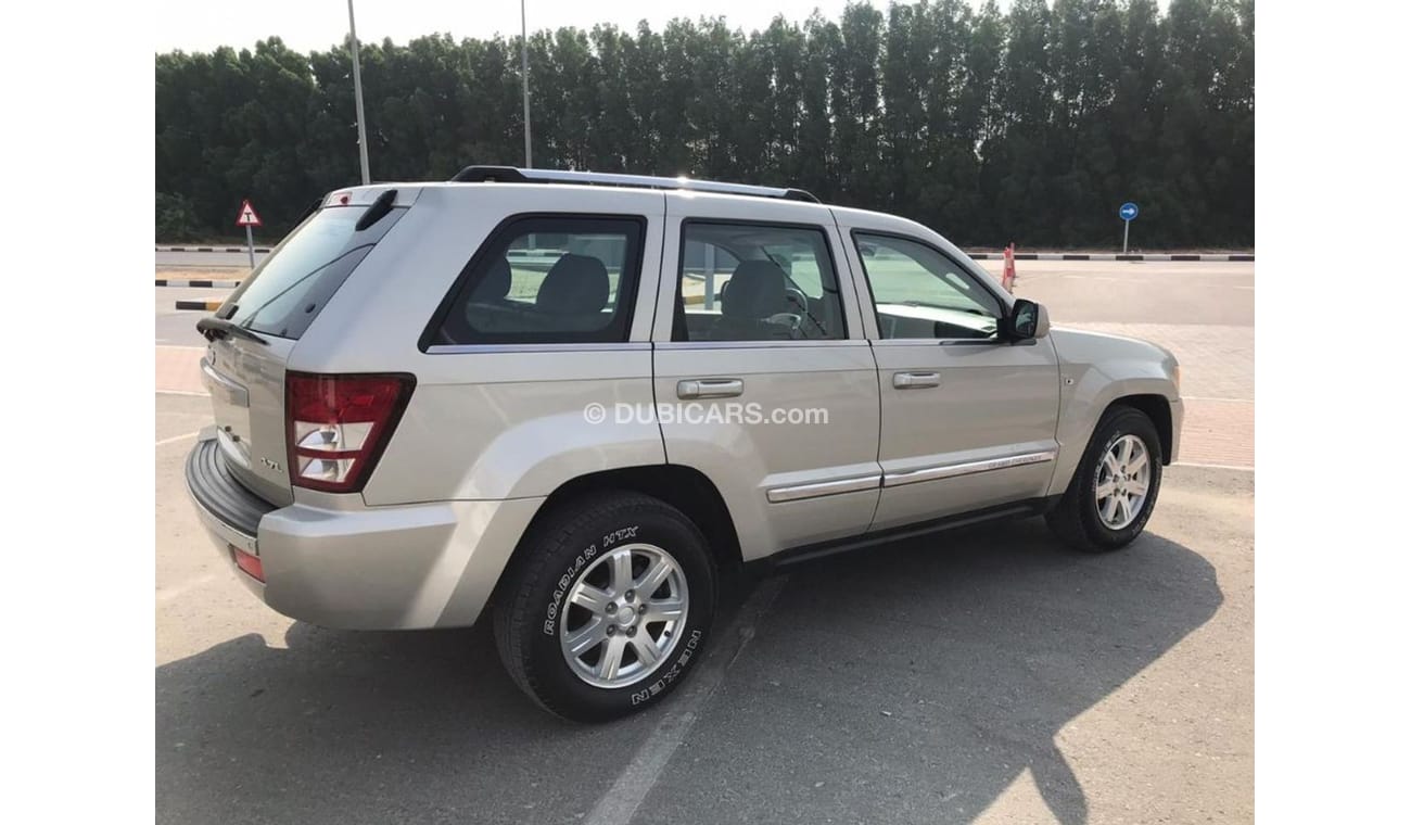 Jeep Grand Cherokee 2008 gcc very celen car