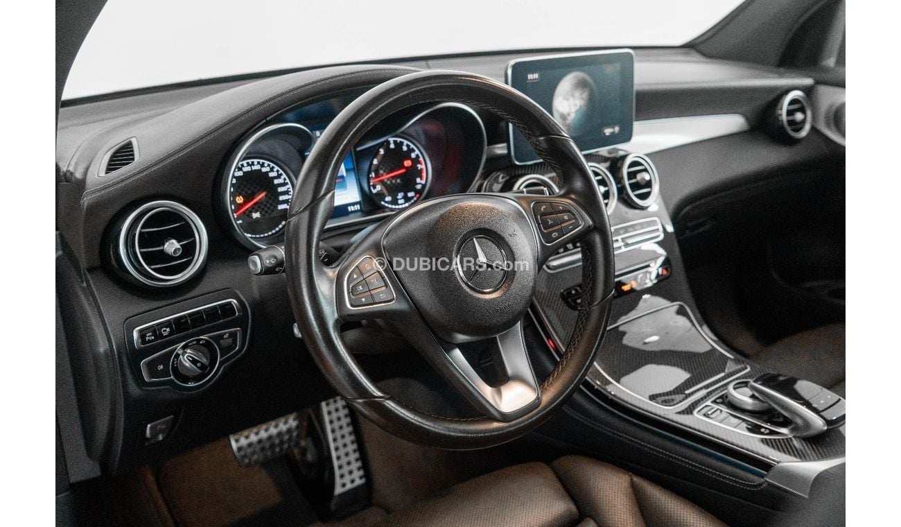 Mercedes-Benz GLC 43 AMG 2017 Mercedes GLC43 AMG Full Option / Full-Service History