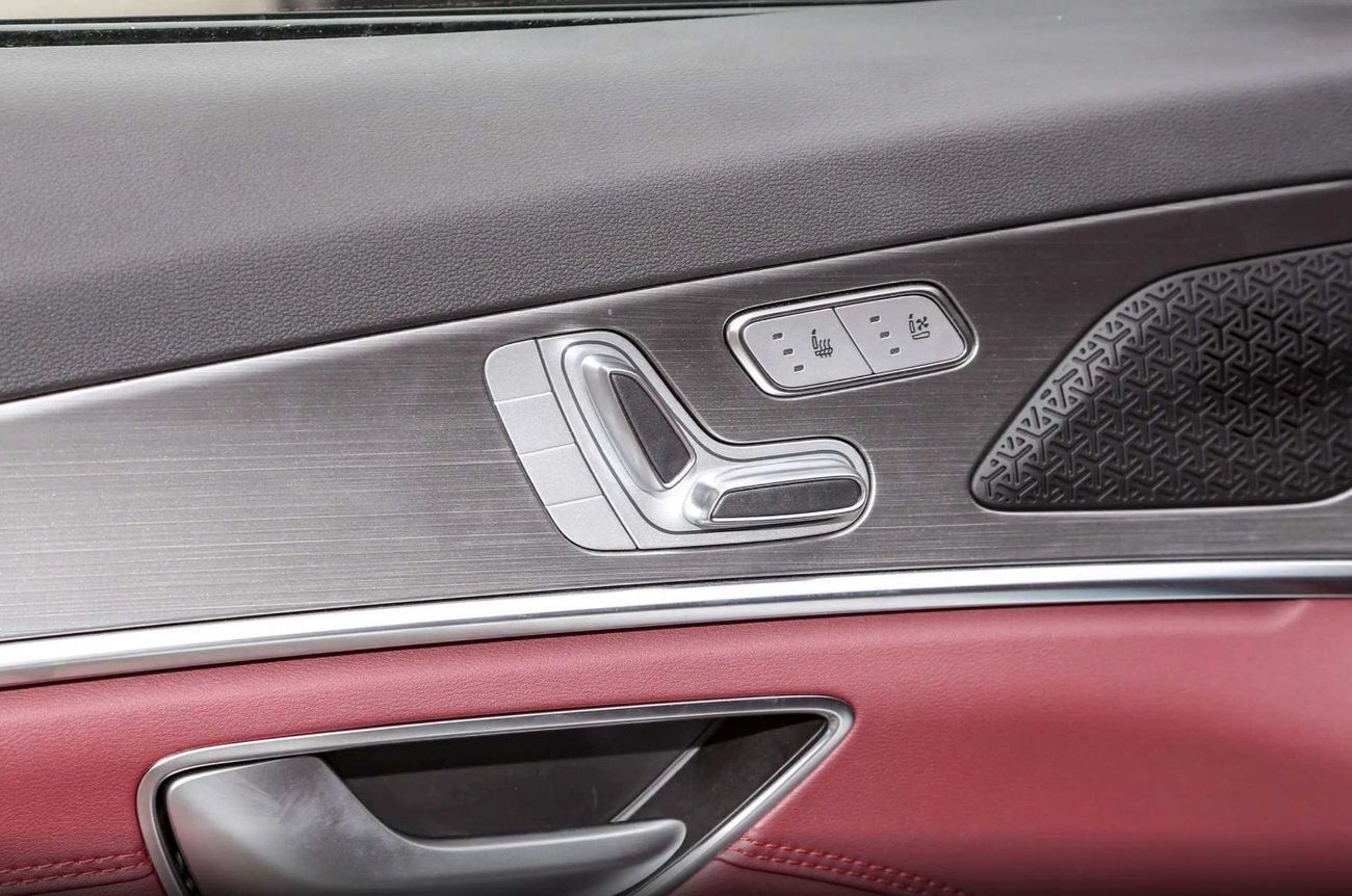 جيتور X70 Jetour X70 Plus 1.5T- 2024 | Brand New | White & Black Color Available - Export