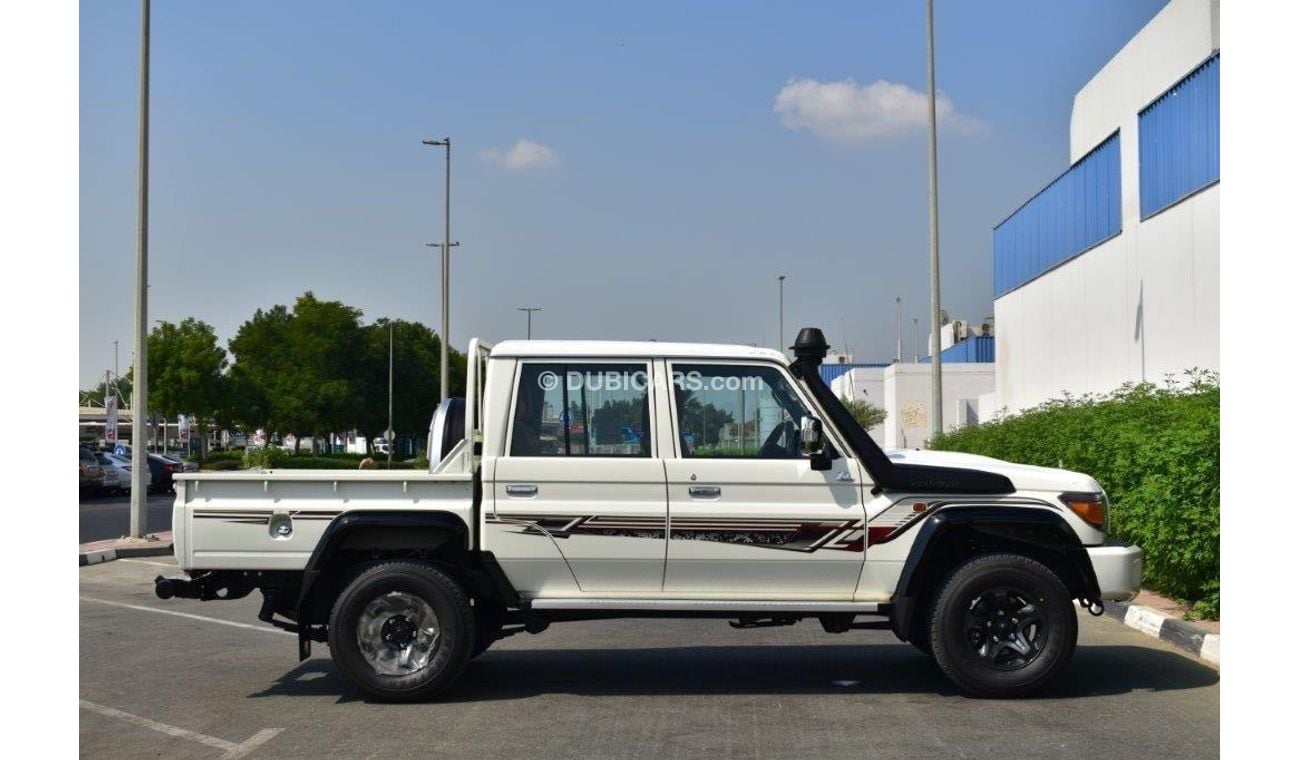 Toyota Land Cruiser Pick Up LAND CRUISER 79 DOUBLE CAB  LX V6 4.0L PETROL MANUAL TRANSMISSION- 70th ANNIVERSARY EDITION