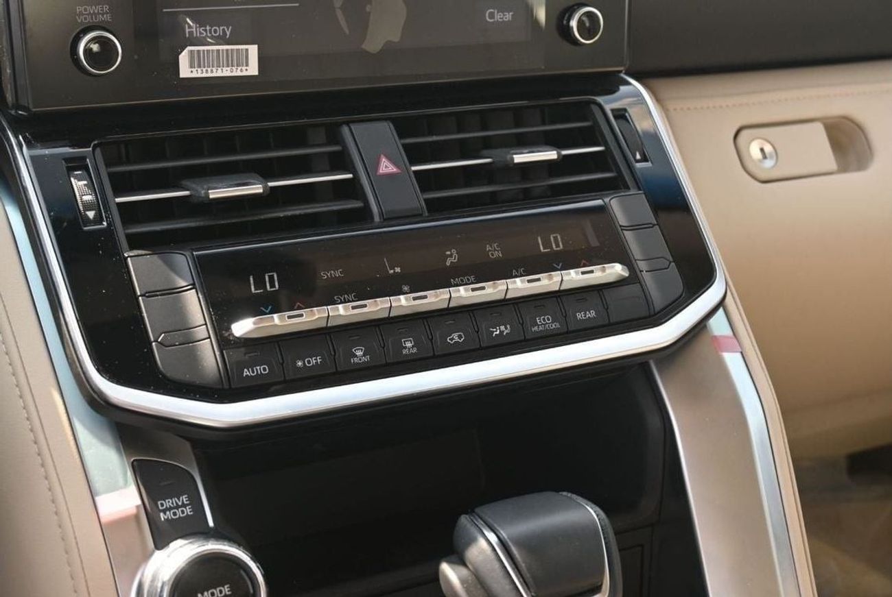 Toyota Land Cruiser Toyota Land Cruiser GXR 4.0L , 4WD, Model 2023, Color Black (Export Price)