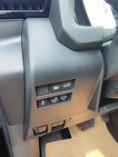 Toyota Land Cruiser VX TOYOTA Land Cruiser VX 4.0 P AT Omani SPECS Fully Loaded| Soft door close | JBL| Back LED lighting|