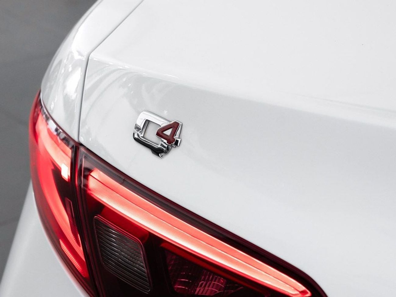 Alfa Romeo Giulia Veloce 2.0L AWD