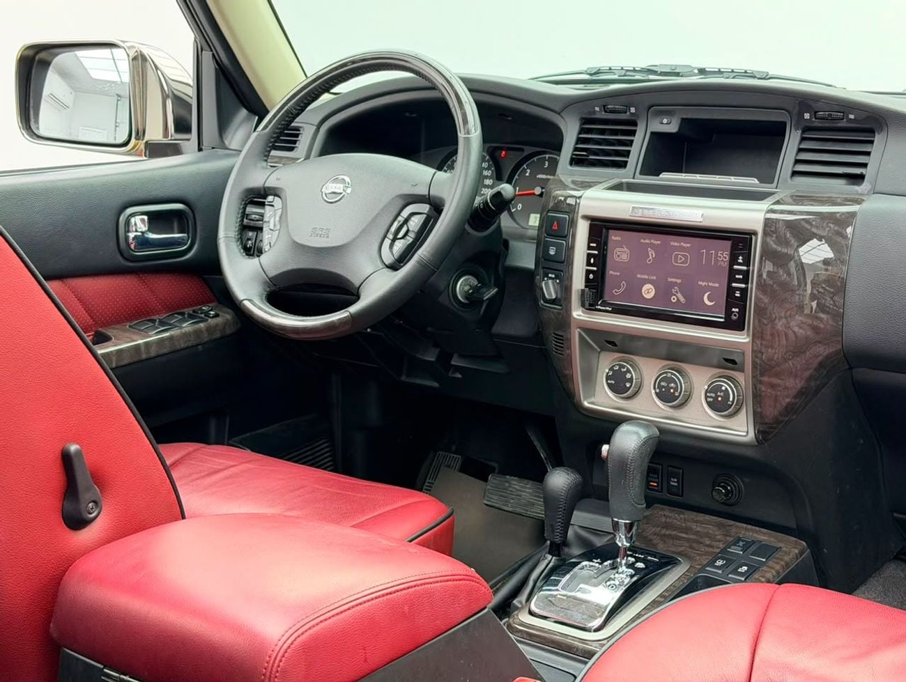 نيسان باترول 2023 Nissan Patrol Super Safari, Nov/2027 Nissan Warranty, Full Nissan Service History, GCC