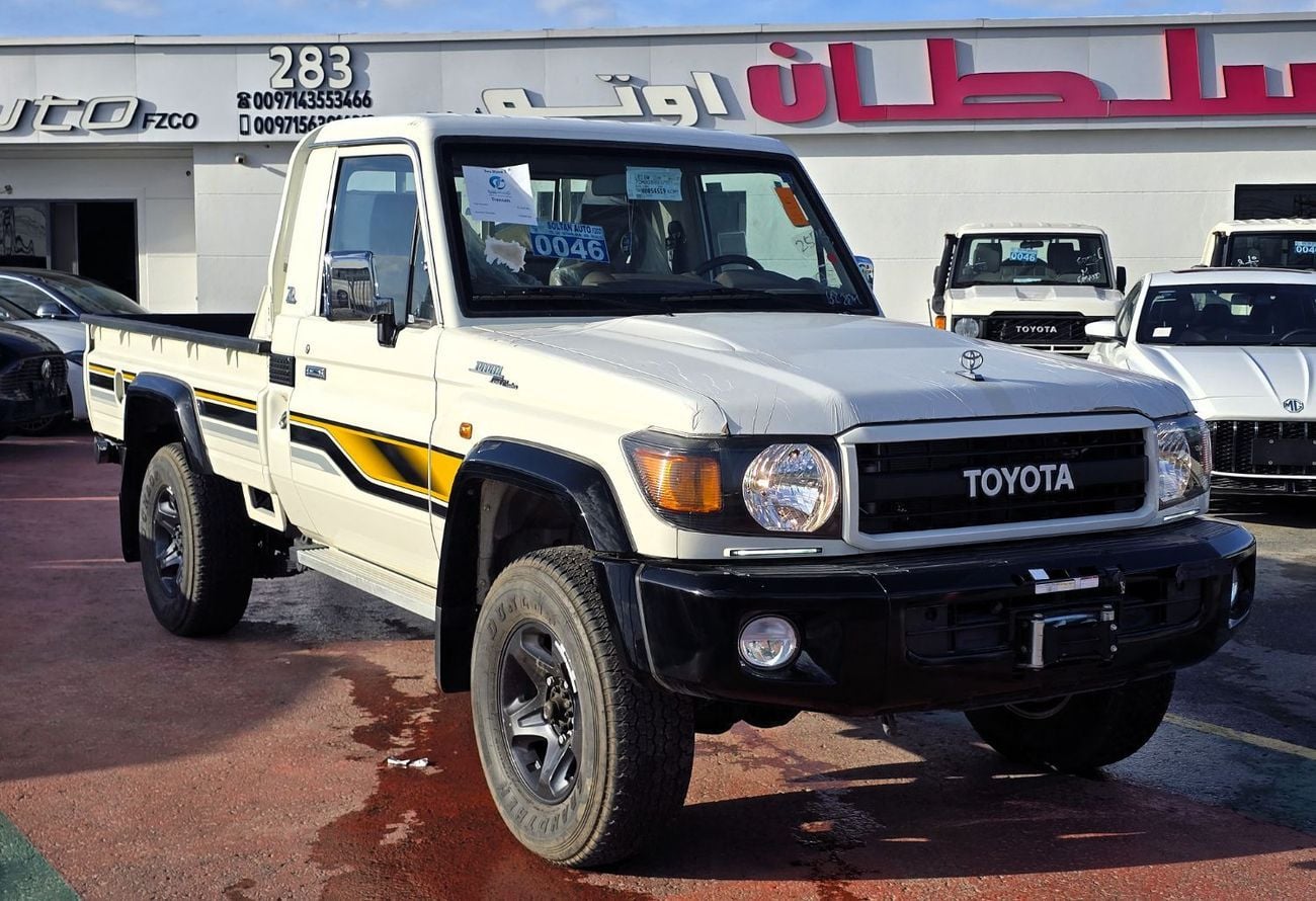 Toyota Land Cruiser Pick Up PICKUP 70th LX1 4.0L Toyota L.C Pick Up Single Cabin Special Edition 4.0l   MT Petrol v6 4WD Gcc 202