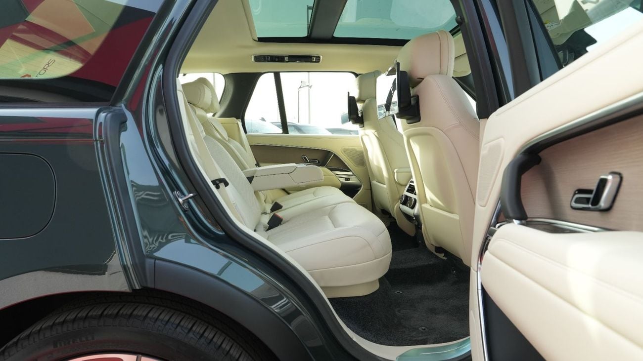 لاند روفر رينج روفر HSE P400 3.0L V6 Belgravia Green 2026 MY Export Only