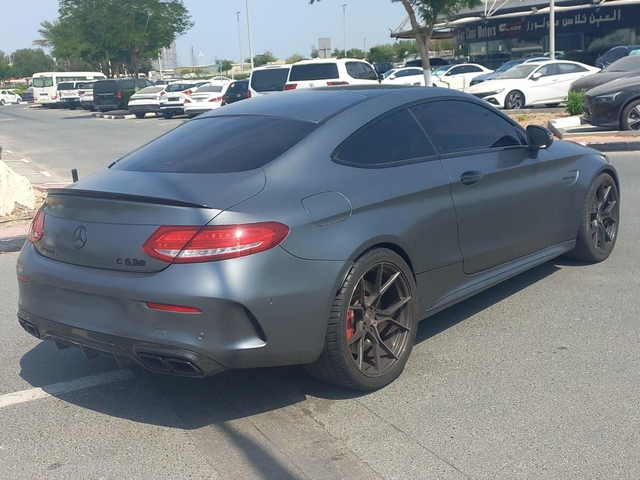 Mercedes-Benz C 63 AMG Std 4.0L Coupe