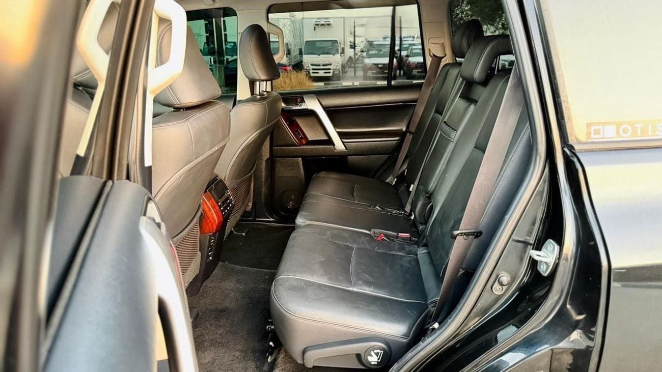 Toyota Prado KAKADU | SUNROOF | ELECTRIC & MEMORY SEATS | 2.8L DIESEL TURBO (D4D) | AUTOMATIC TRANSMSSION