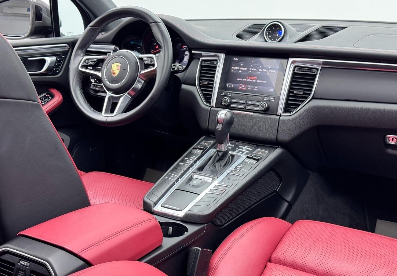 Porsche Macan Std 2.0L (252 HP) 2018 Porsche Macan, 2026 Porsche Warranty, Full Porsche Service History, Full Opti