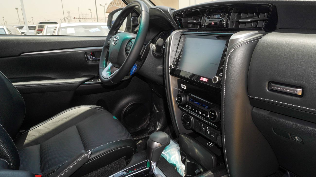 Toyota Fortuner SR5 4.0 L V6