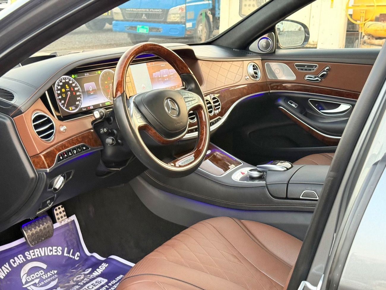 مرسيدس بنز S 550 