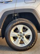 Toyota RAV4 TOYOTA RAV4 XLE 2021