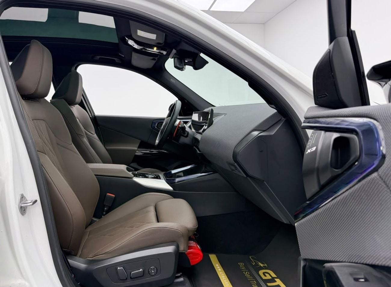 بي أم دبليو X3 M50 XDRIVE بي إم دبليو X3 M50 موديل 2025، ضمان بي إم دبليو + باقة خدمة 2030، سجل صيانة كامل لدى بي إم دبليو، عد