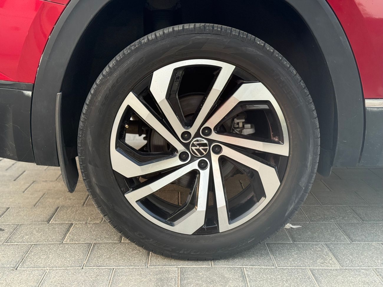 فولكس واجن اطلس SEL 3.6L V6