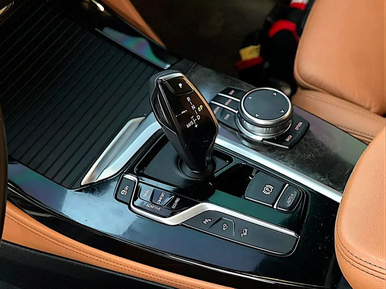 BMW X4 1586 P.M | xDrive30i M Sport GCC Specs