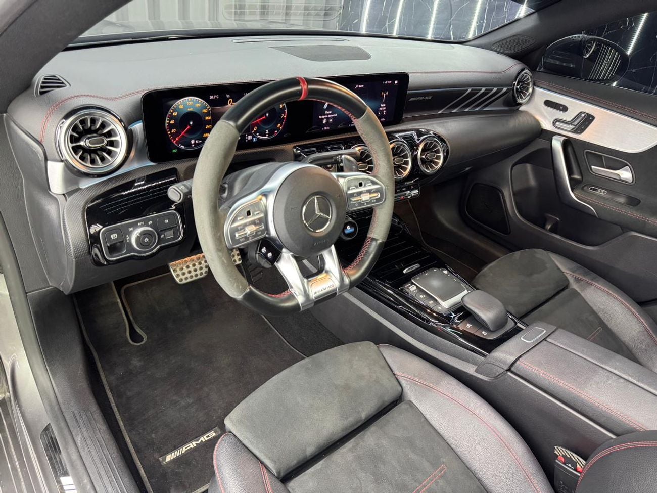 Mercedes-Benz CLA 35 AMG 4MATIC