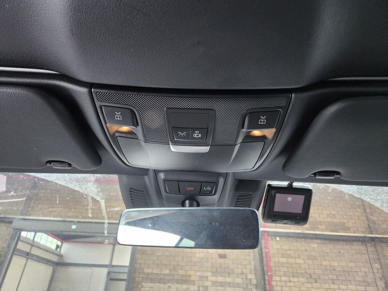 Mercedes-Benz C 200 Coupe 2022 MERCEDES BENZ C200 (G) 2.0 CABRIOLET