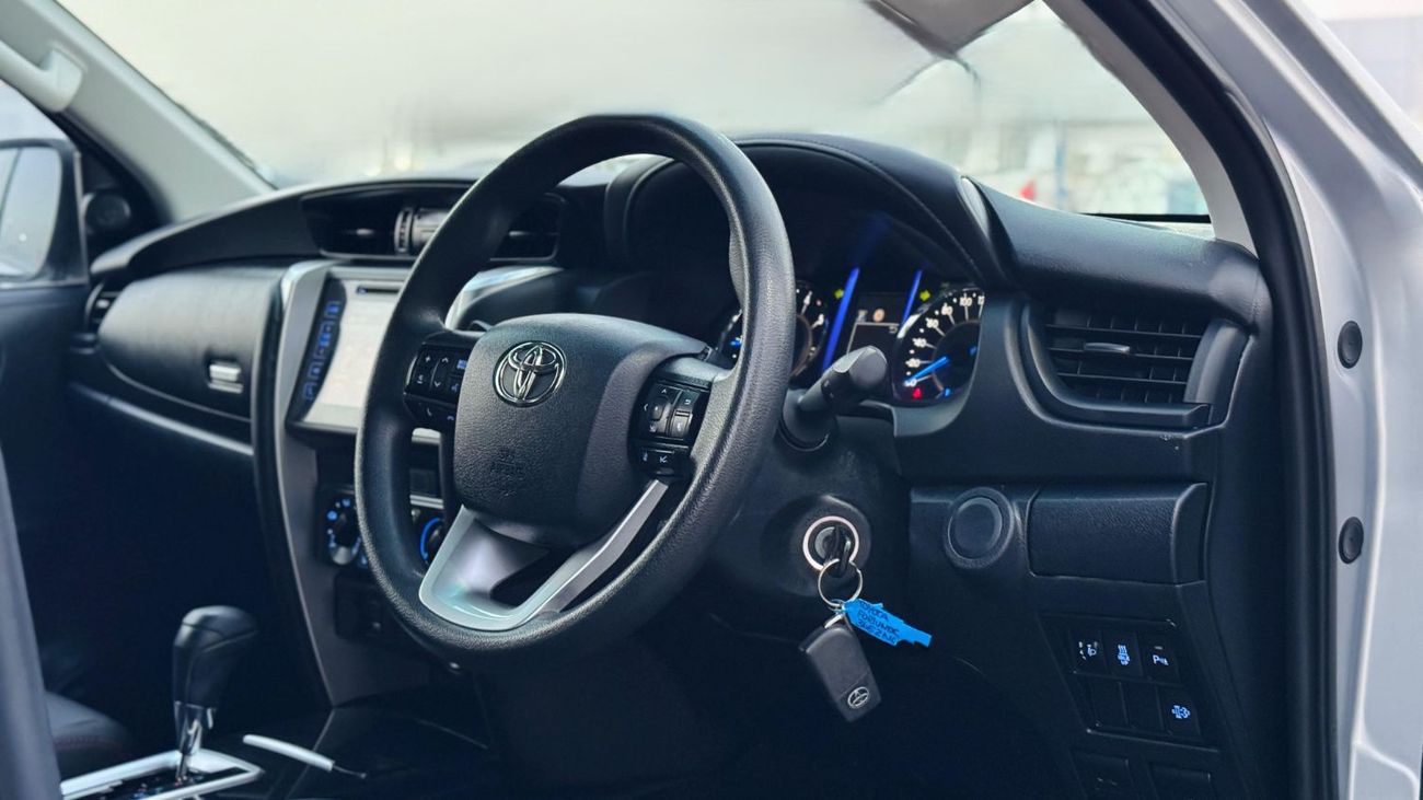 تويوتا فورتونر PREMIUM FEATURES | 2.8L DIESEL ENGINE | AUTOMATIC TRANSMISISON | 2020