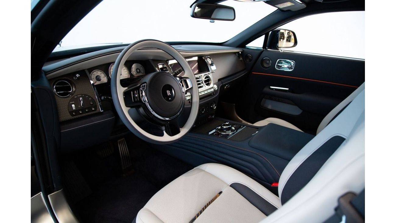 Rolls-Royce Wraith BLACK BADGE