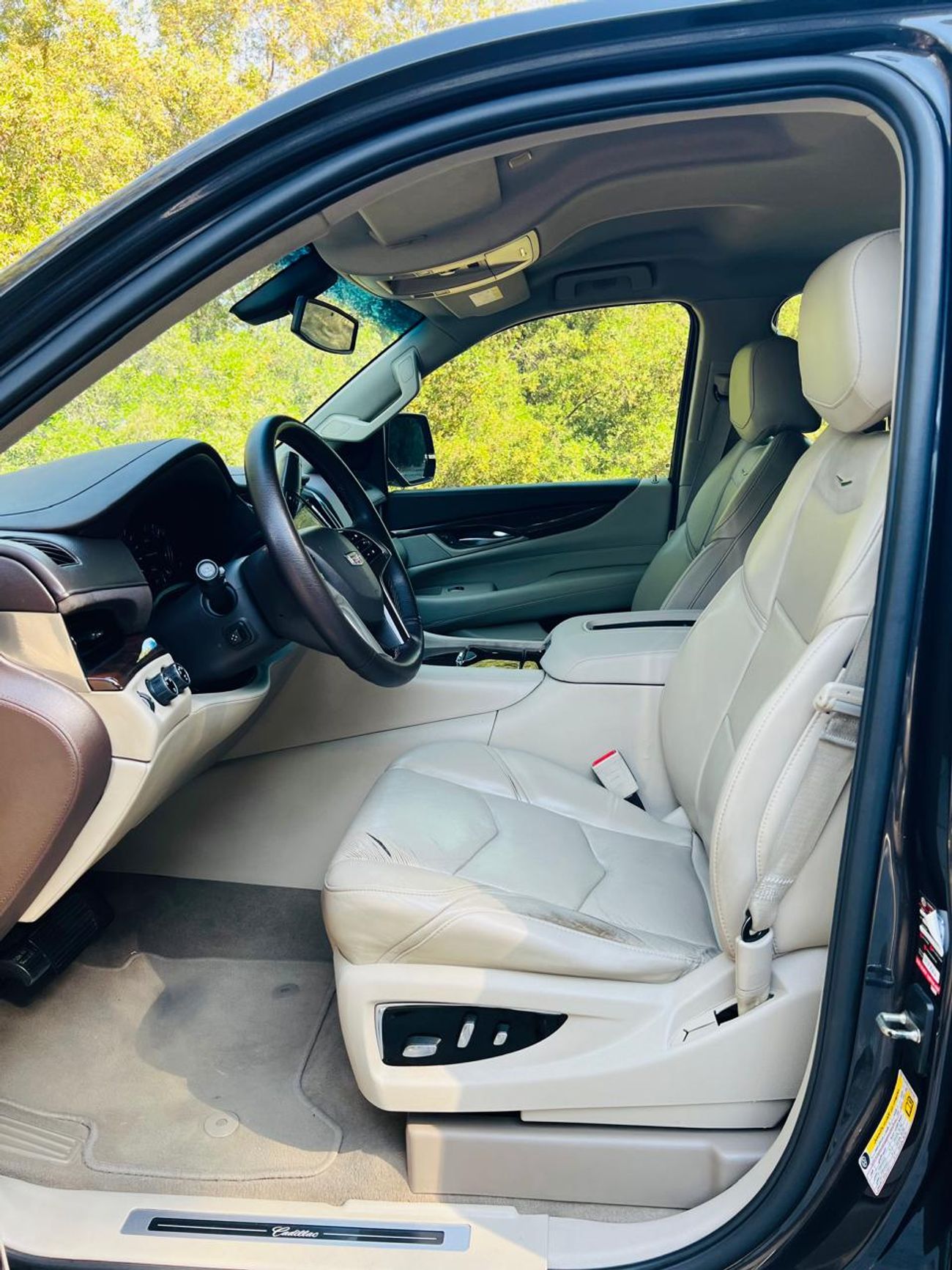 Cadillac Escalade ESV 6.2L