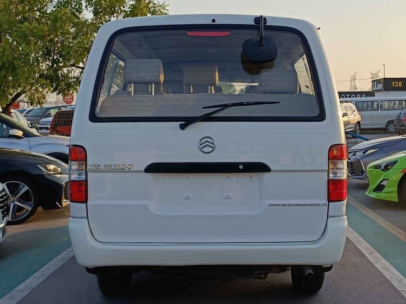 Golden Dragon XML6502E 2.2L Petrol, M/T, 14 Seats (Can be Used in UAE)