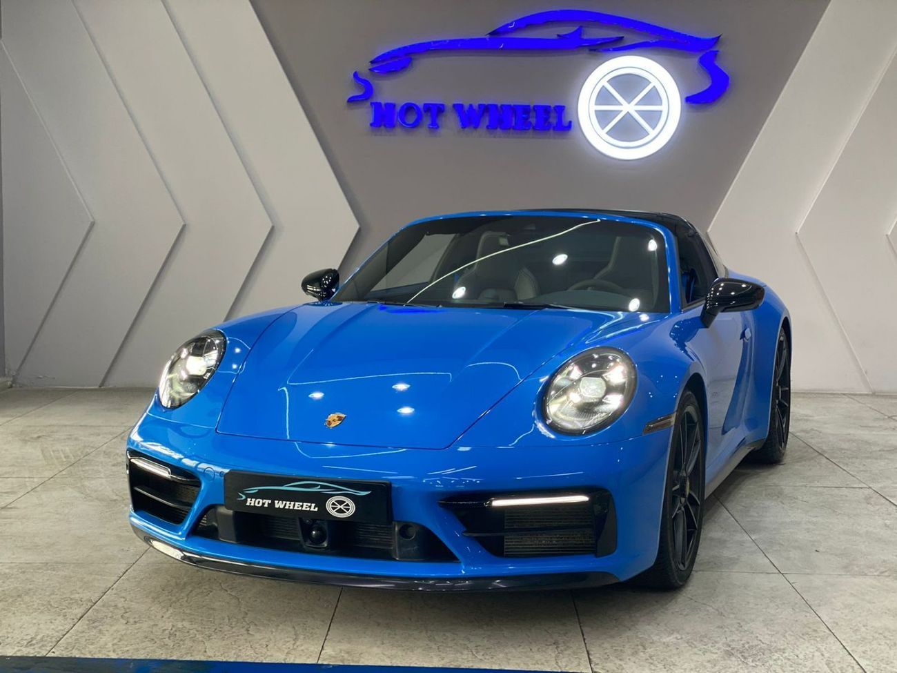 بورش 911 Targa 4 GTS 3.0L (450 HP)