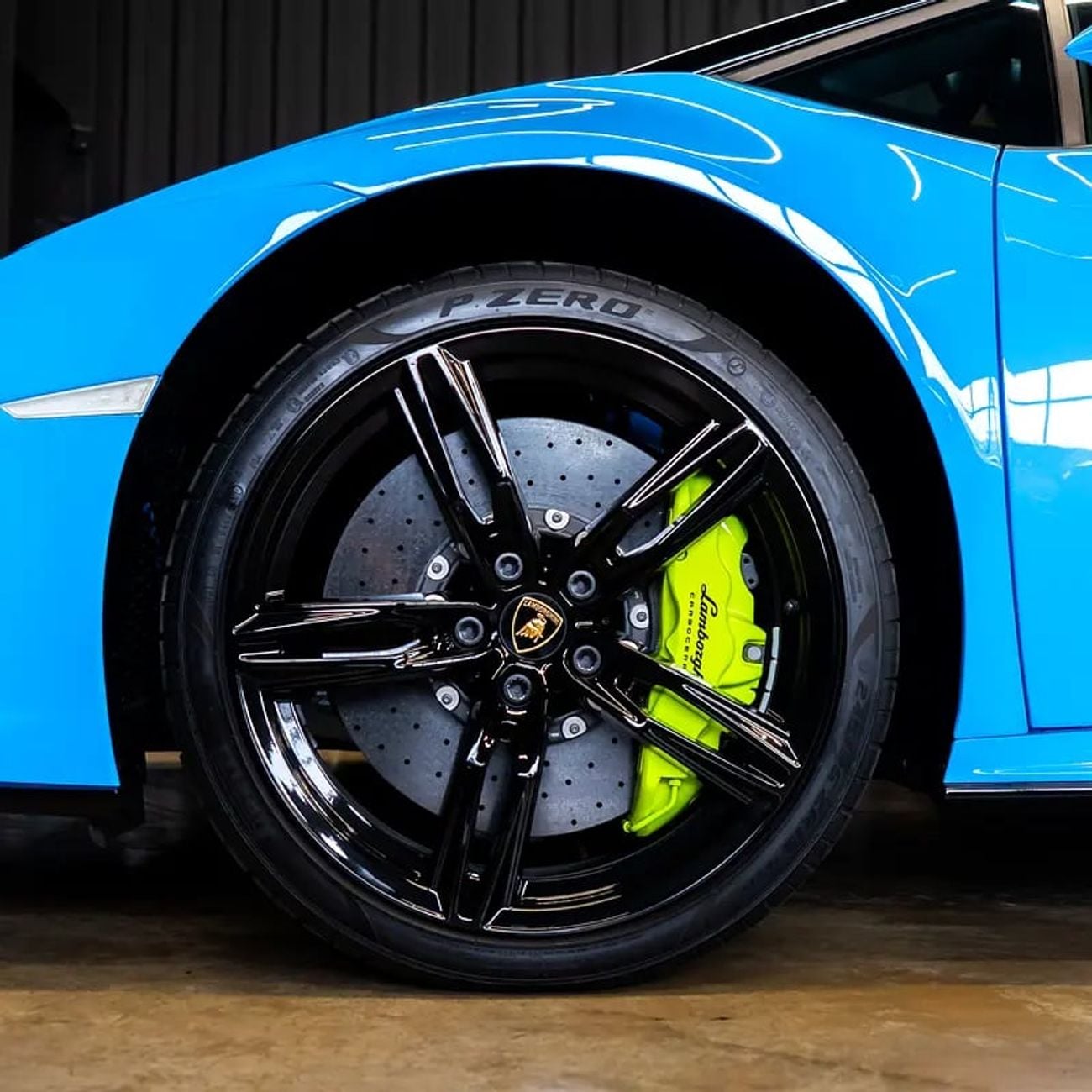 لامبورغيني هوراكان ايفو سبايدر 19,147 P.M • 0% Downpayment • EVO Spyder • 1 Year Warranty