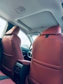 تويوتا فرونتلاندر Fully Loaded - Leather seats with 2 ton colors - Electrical Driver Seat - 5 seaters - LED lights ( F