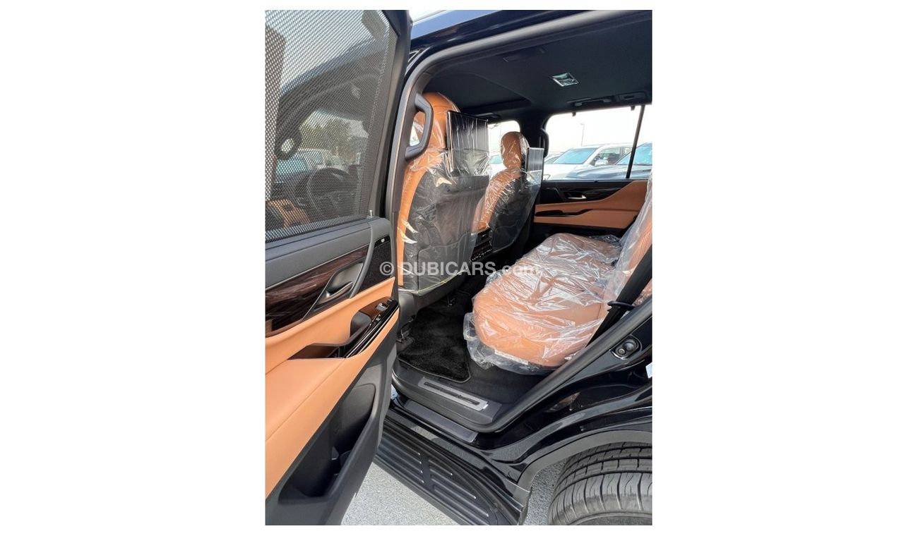 Lexus LX 600 LEXUS LX 600 SIGNUIGURE 3.5 PETROL